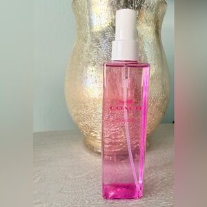Coach Blossom Perfume Mist Spray Floral Strawberry Vanilla 8.4 oz New France